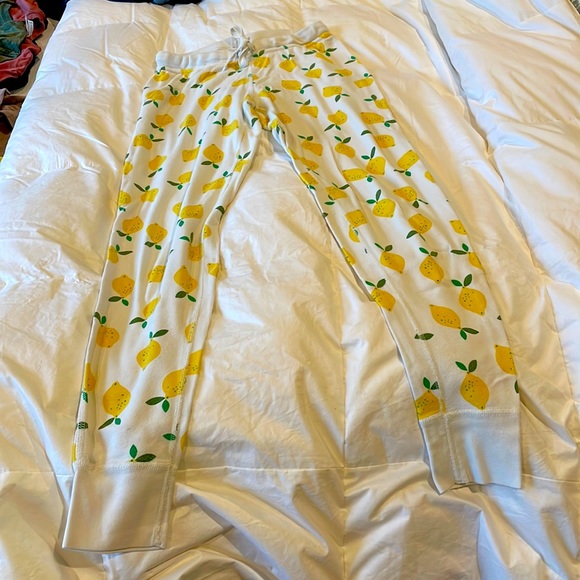 Hanna Andersson Lemon “Lemonade” Jogger Pants Pajamas XS Organic Cotton - Picture 2 of 5